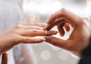 İkizler Burcu Erkeği Hangi Burçla Evlenmeli? En Uyumlu Eşleşmeler