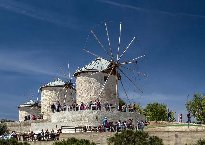 Alaçatı'da Yapılacaklar Listesi: Ne Yapılmalı, Nerelere Gidilmeli, Neyi Meşhur?
