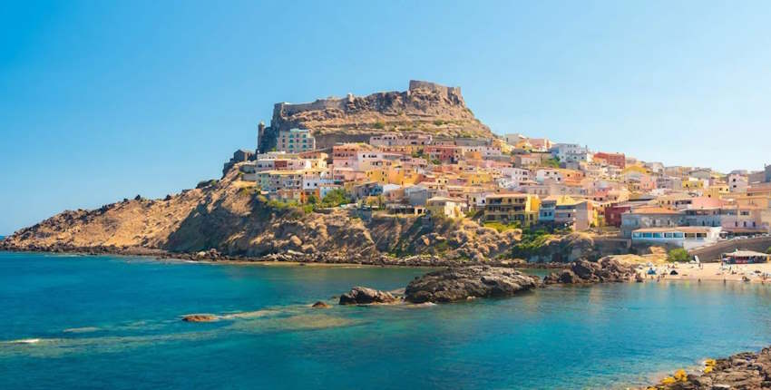 Sardinya gezilecek yerler, plajlar ve köyler