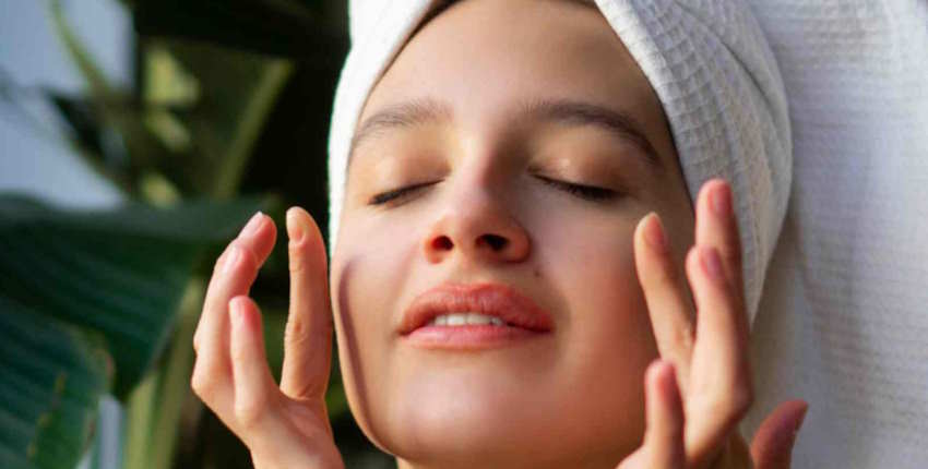 Göz torbalarına en iyi gelen şey nedir?