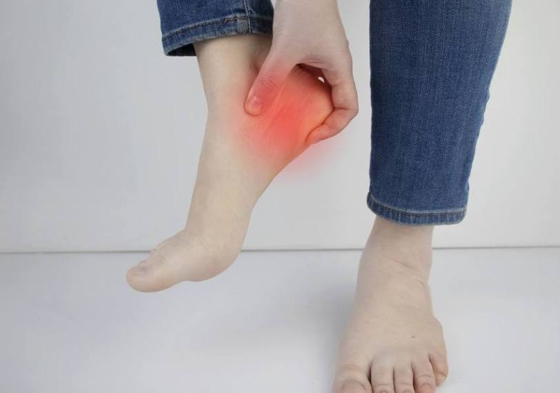 Topuk Dikenine İyi Gelen Bitkiler: Doğal Yöntemlerle Rahatlayın