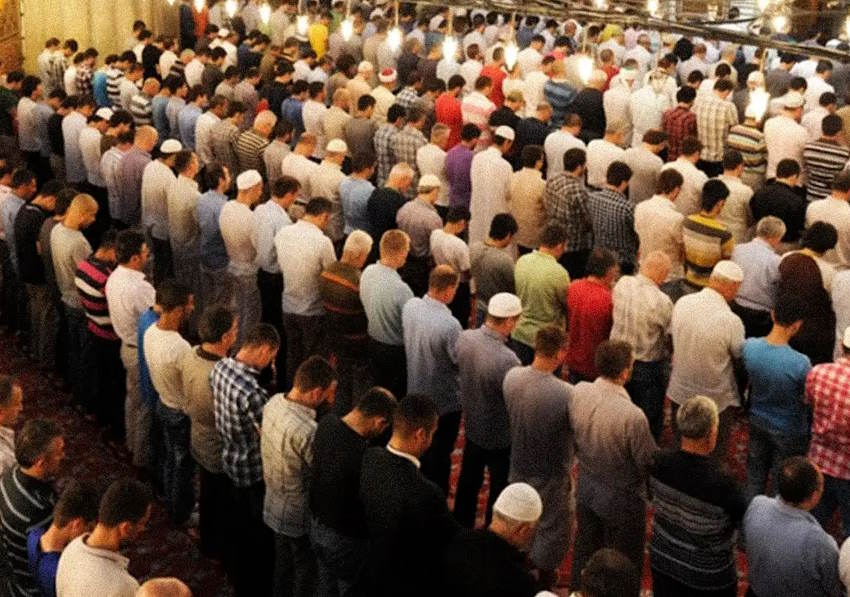 Bayram Namazı Bursa 2026 Saat Kaçta Ne Zaman Kılınacak? Bursa Bayram Namazı Saati 2026